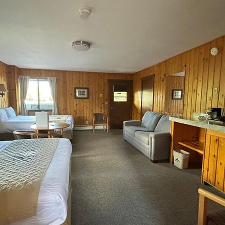 Alpine Lodge Ред Лодж Екстериор снимка